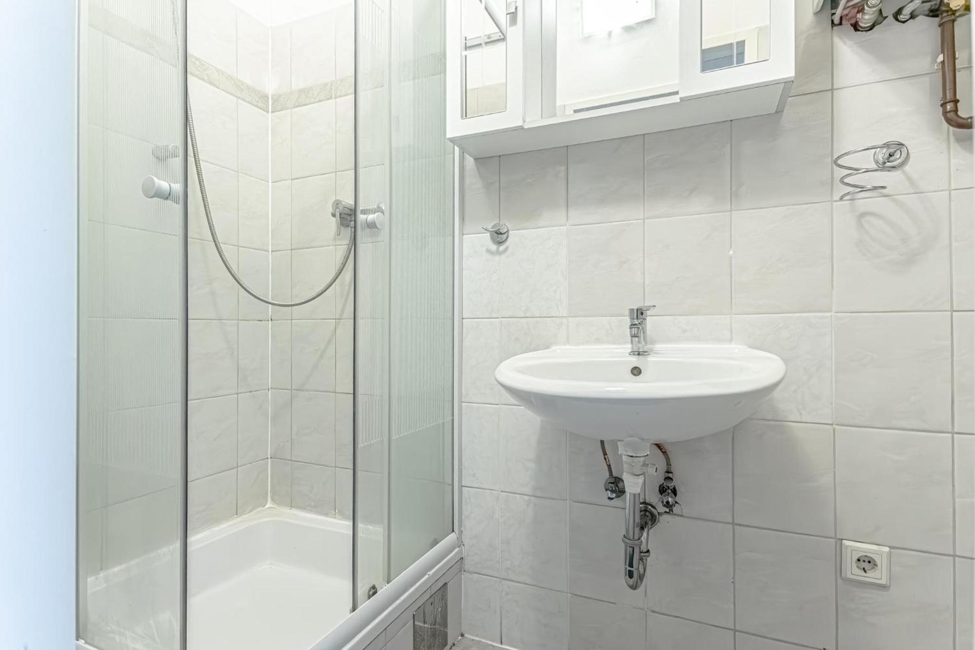 Explore Vienna 2Br And 1Lr Retreat Near Westbahnhof Exterior foto